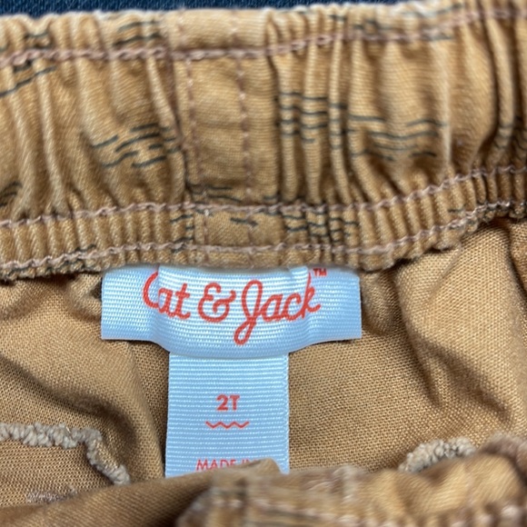 Cat & Jack 2t boys shorts rust color - Picture 6 of 6
